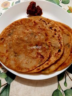 নিরামিষ আলুর পরোটা(niramish aloor paratha recipe in Bengali) রেসিপির প্রধান ছবি