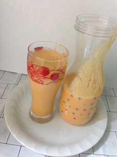 Una foto de Batido de Caqui con Yogur Natural!!