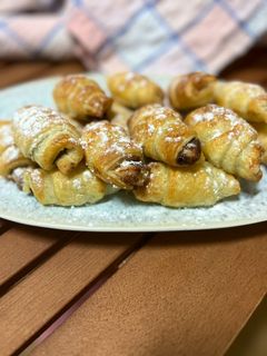Una foto de Mini croissants de Nutella en Airfryer by Carmen 👧🏼🥐