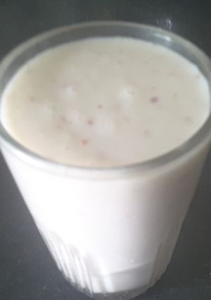 A picture of Apple Banana Shake.