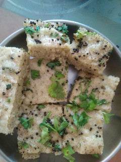મેથી ની ભાજી ના ઢોકળા (Methi Bhaji Dhokla Recipe In Gujarati) રેસીપી મુખ્ય ફોટો