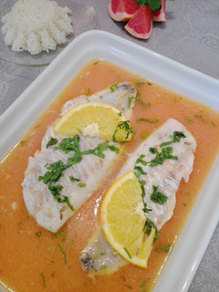 Una foto de Filetes de dorada al horno con cítricos