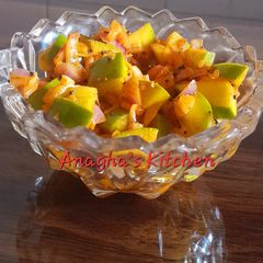 A picture of Raw Mango onion salad (कांदा कैरी).