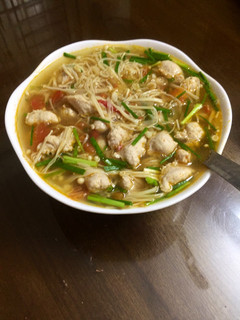 Hình của món Canh nấm kim châm.