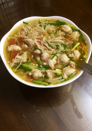 Hình của món Canh nấm kim châm.