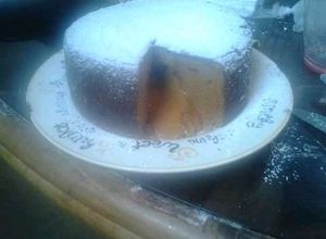 Una foto de Volcán dulce de leche (manjar blanco)