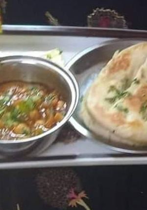 छोला कुलचा(chola kulcha recipe in hindi) रेसिपी मुख्य फोटो