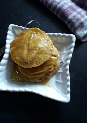 A picture of Banana pan cake.