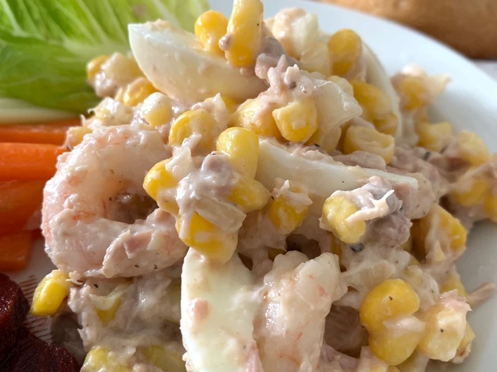 Easy Way Prepare Recipe Tuna &amp;amp; Prawns salad with egg and sweet corns that is Delicious, Really Delicious}