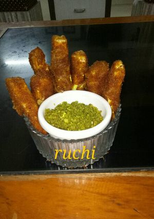 A picture of Paneer fingers.