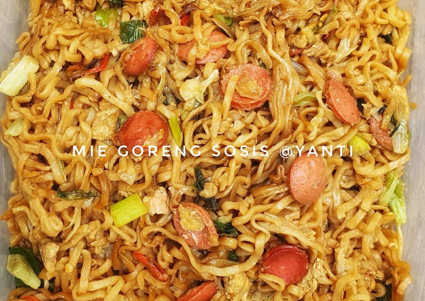 Mie goreng sosis