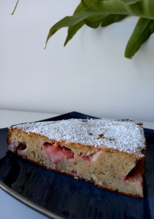Una foto de Torta de ricota y frutillas
