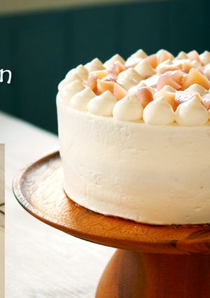 A picture of Peach Decoration Cake (Chantilly Peche).