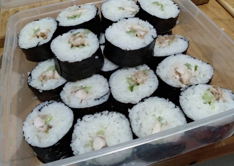 Ayam Teriyaki Roll