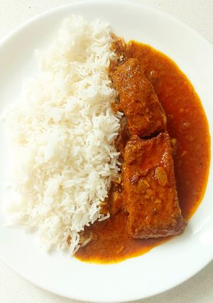 কাতলা কালিয়া (Katla kalia recipe in Bengali) রেসিপির প্রধান ছবি