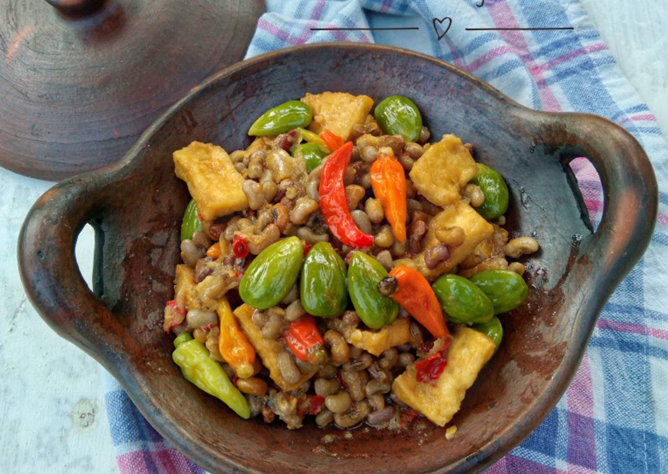 Sambal Goreng Tahu Kacang Tolo