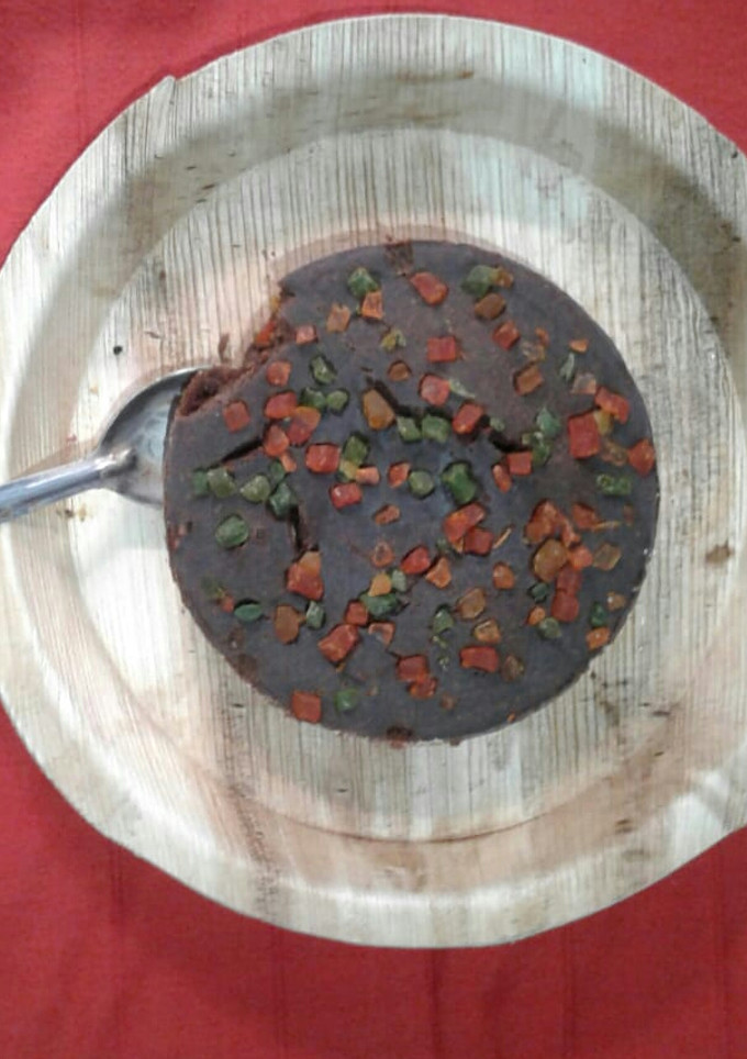 சாக்டேட் பிஸ்கட் கேக் (Chocolate biscuit cake recipe in tamil) செய்முறை முக்கிய புகைப்படம்