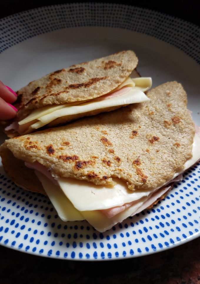 Una foto de Crepes de avena, solo 3 ingredientes (Para salado o dulce)