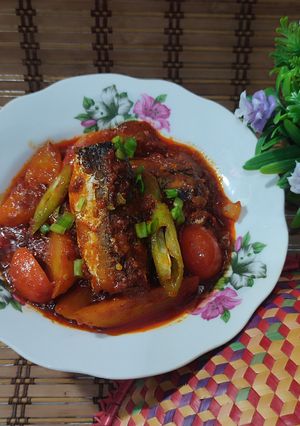 Gambar Sambal Ikan Mackerel Tin