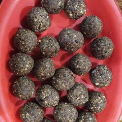 Oats and Dates Laddu A picture of Oats and Dates Laddu.