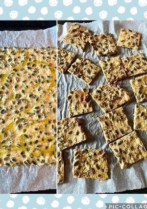 Foto di 216 • Crackers di farina di ceci e semi varii (strepitosi!) 😋😋😋