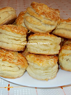 Fornetti pogácsa recept fotója