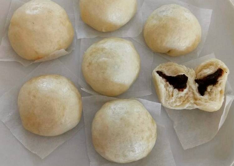 Recipe of Homemade White Bun with Chocolate (Bapao Coklat) *Vegan