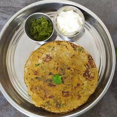 Methi Bajara (Pearl Millet) paratha A picture of Methi Bajara (Pearl Millet) paratha.