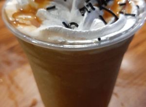 Una foto de Frappé caramelo