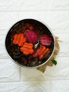 عکسی از دستور ترشی پیاز وهویج