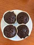 Muffins tipo brownie sin harinas ni azúcar