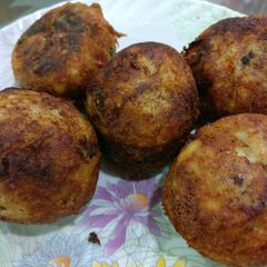 A picture of Coconut Honey stuffed Paneer Potato Pattice.