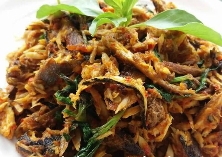 Resep Tongkol Suwir Pedas Kemangi Oleh Andriani Astutik Cookpad