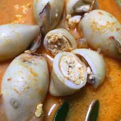 Gulai cumi isi tahu telor রেসিপির প্রধান ছবি