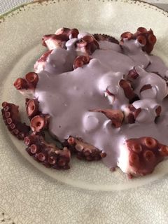 Una foto de Pulpo al olivo
