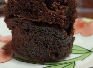 Una foto de Torta de chocolate en taza