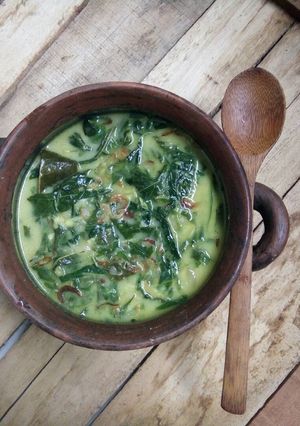 Foto resep Gulai daun singkong ala emak
