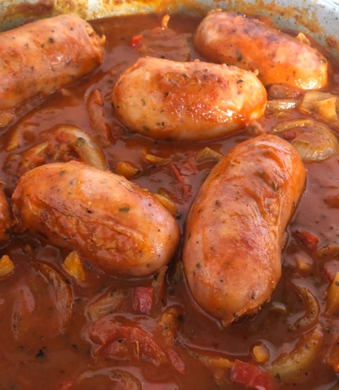 Una foto de Chorizo a la pomarola