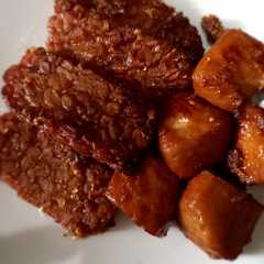 รูปของ Tempe tahu bacem