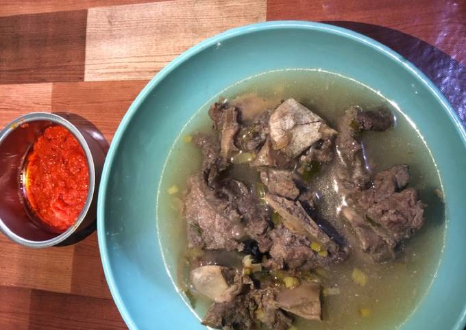 Cara bikin Sup Tulang Sapi Berkaldu Cara bikin Sup Tulang Sapi Berkaldu