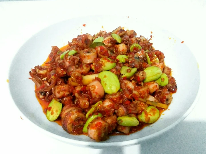 Easy Steps to Prepare Recipes Sambal cumi asin pete the  Makes Drooling Delicious.