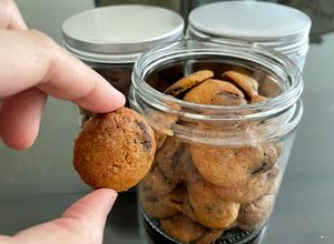 Foto resep Crunchy Chocolate Chip Cookies - Famous Amos Style