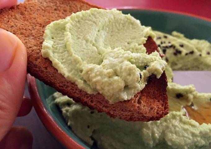 Simple Way to Make Award-winning Edamammus (Edamame Hummus)