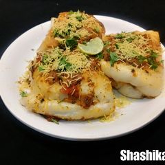 A picture of Masala pav.