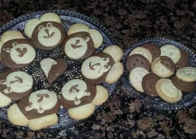 Easiest Way to Prepare Any-night-of-the-week Panda biscuits n button  biscuit