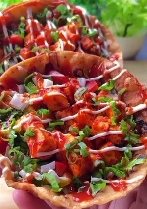 A picture of Cheesy Katori chaat.