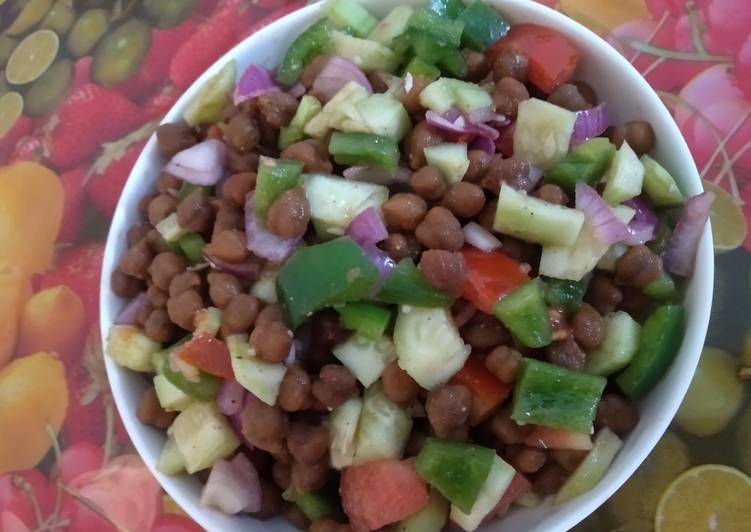 Recipe of Chickpea Salad in 28 Minutes for Mom