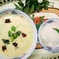 A picture of Gujrati  Kadhi.