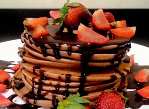 Foto resep Pancake Strawberry Saus Coklat
