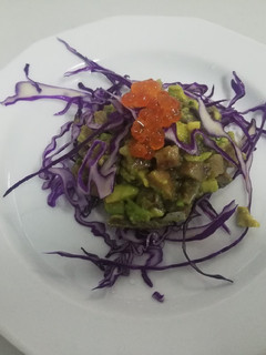 Una foto de Sardinas saladas en ensalada
